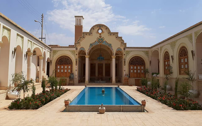 اقامتگاه سنتی یاسمین راهب کاشان