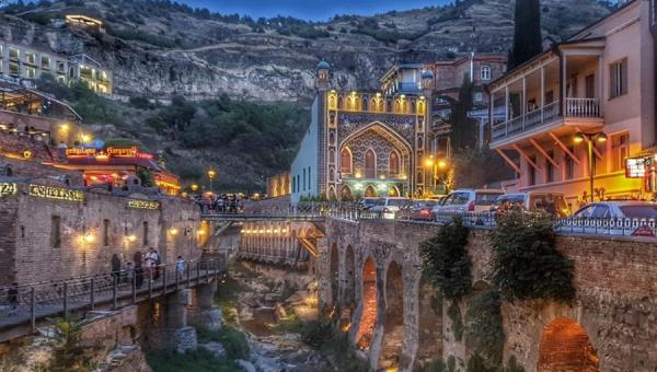 تور زمینی گرجستان 29 اسفند