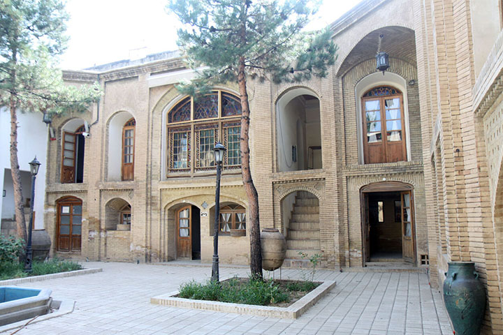 تور 6 روزه همدان از مشهد 12 مهر 1402