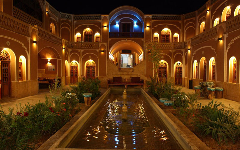 هتل کاروانسرای مشیر یزد