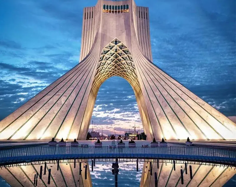 بازدید از برج آزادی رایگان شد