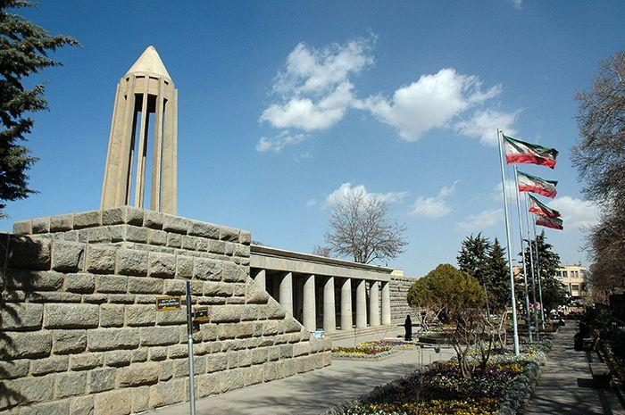 پرونده ثبت‌جهانی «هگمتانه و مرکز تاریخی همدان» تحویل یونسکو شد