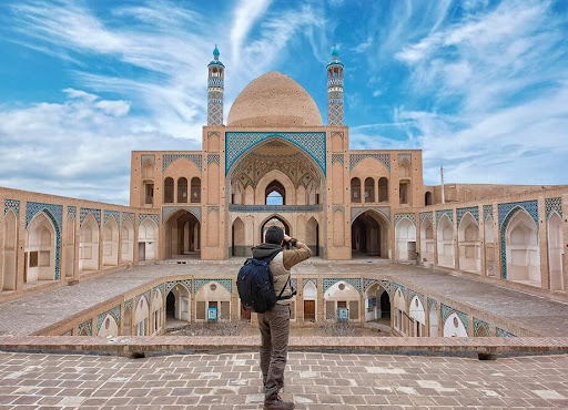 تور یزدگردی