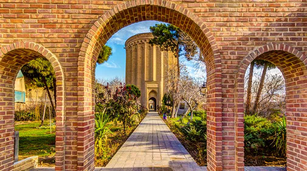 امکان تبدیل ری به قطب فرهنگی، گردشگری و اقتصادی