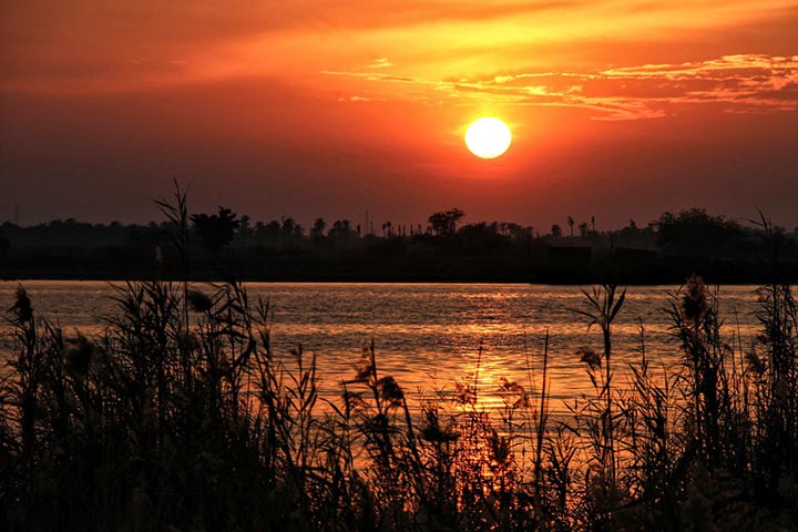 تور 4 روزه آبادان از مشهد