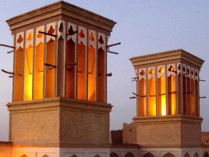 تور 4 روزه یزد از مشهد 5 دی 1403